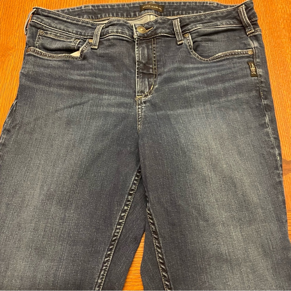 Silver Jeans Avery Skinny